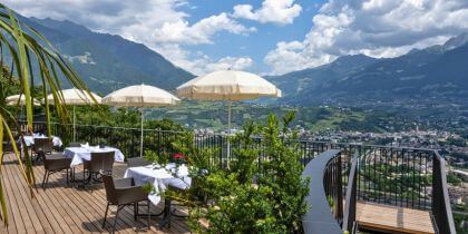 Restaurant Waldschenke am Marlinger Waalweg mit Panoramasicht
